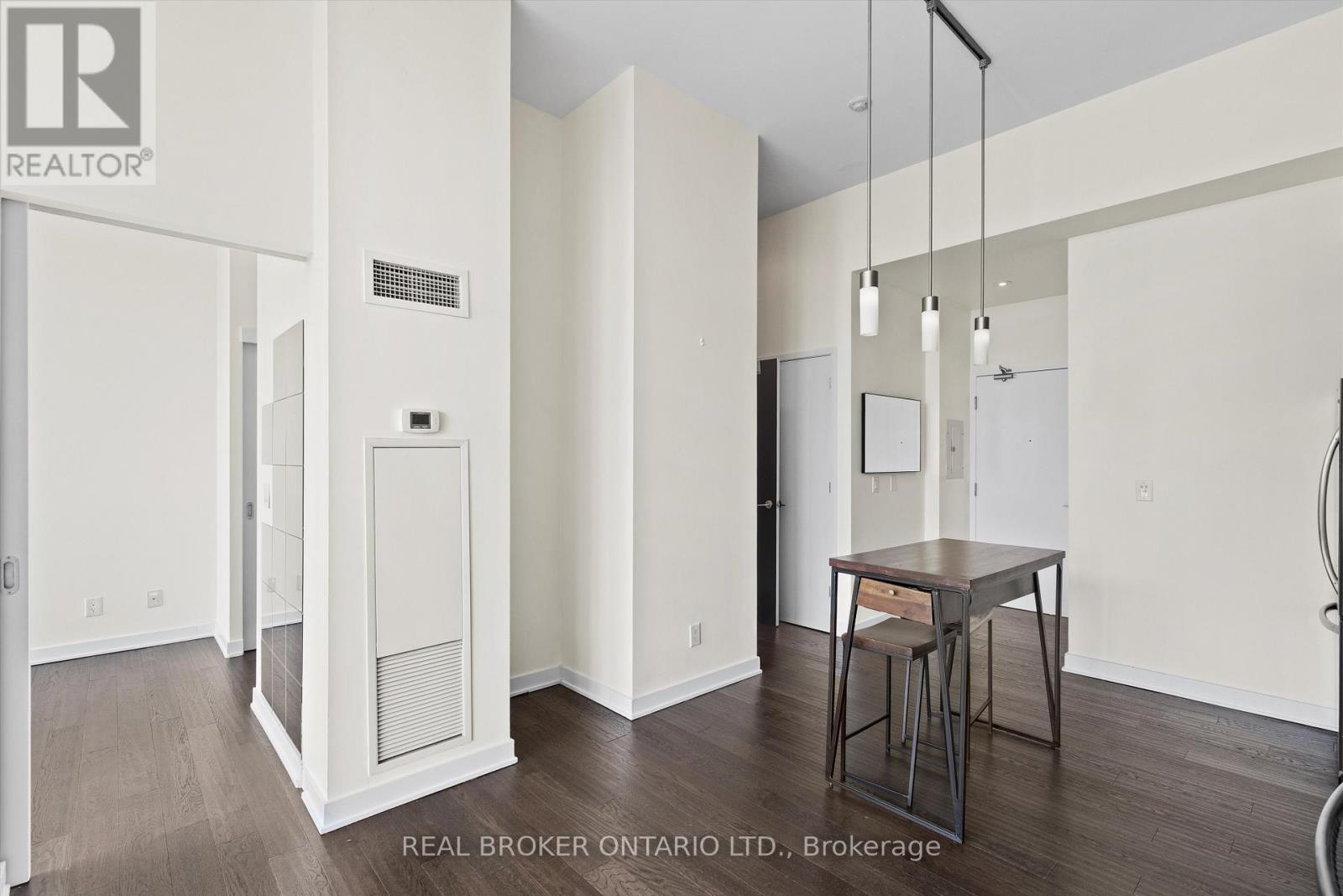 Photo 9 of Ph 4403 110 Charles Street E, Toronto ON