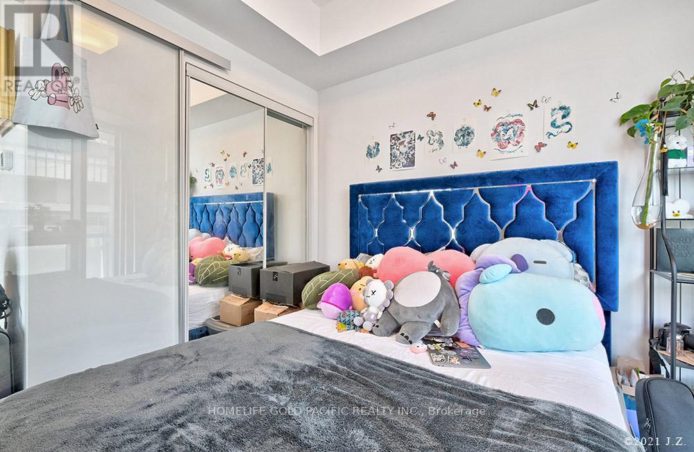 Photo 20 of 802 14 York Street, Toronto ON