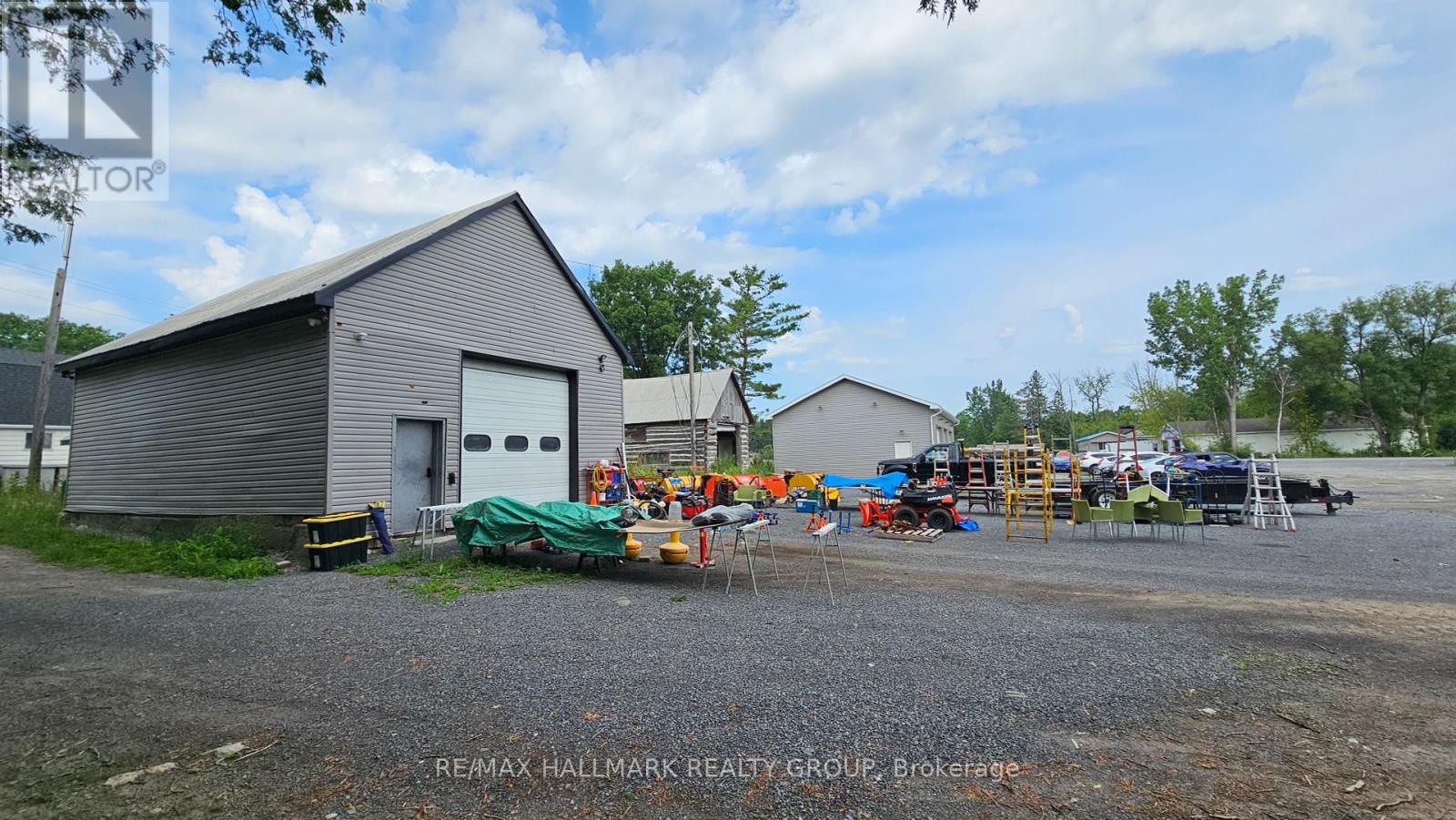Photo 8 of 2590 A Carp Road, Ottawa ON
