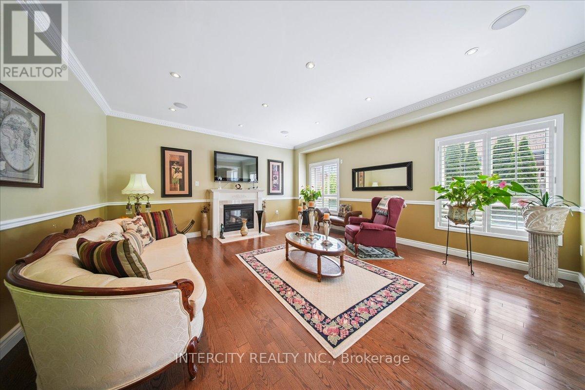 Photo 29 of 7 Butterworth Drive, Ajax ON