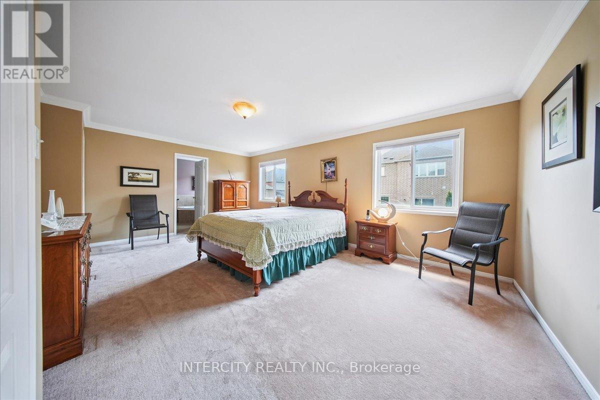 Photo 15 of 7 Butterworth Drive, Ajax ON
