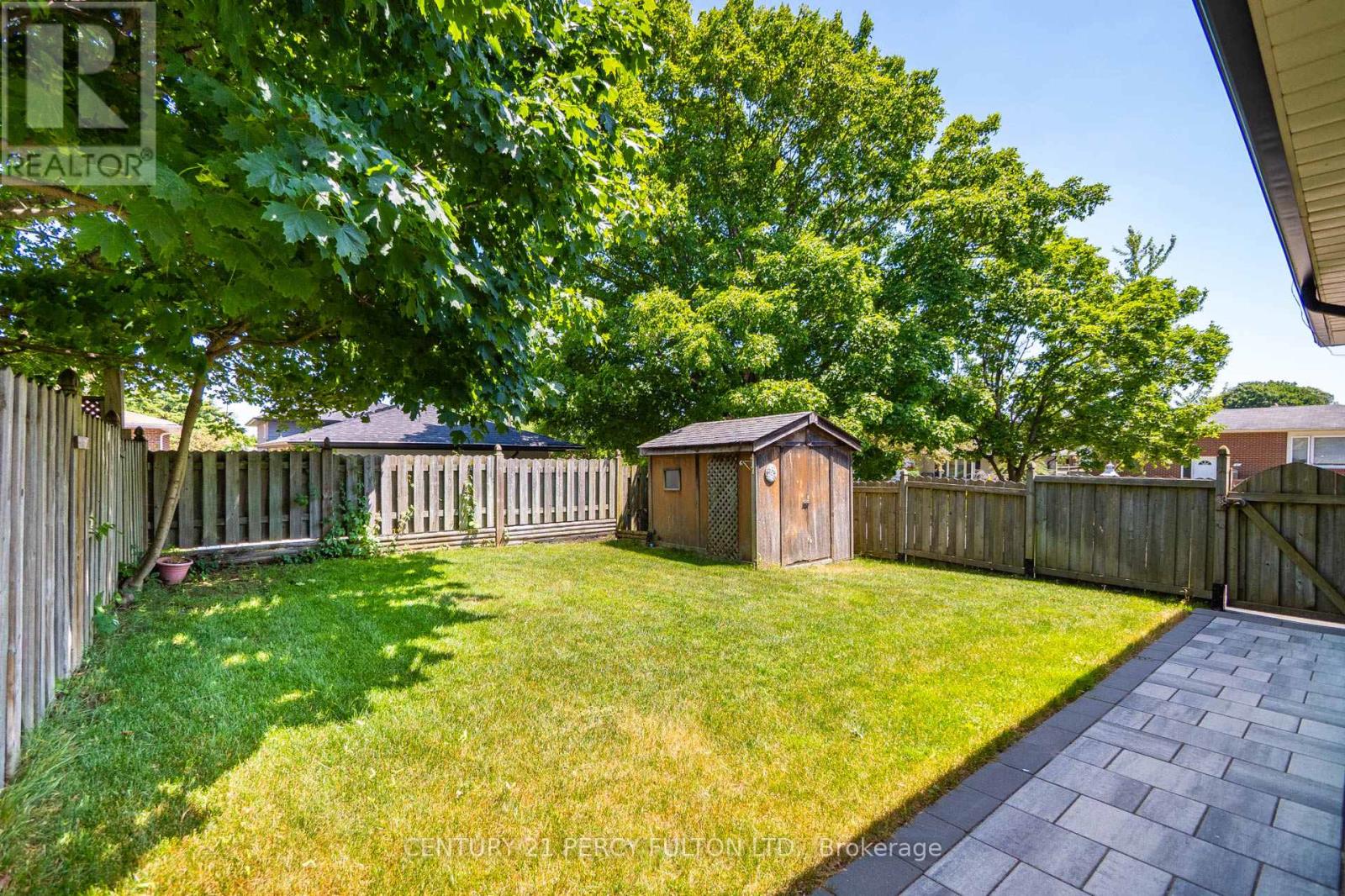 Photo 5 of 50 Chapais Crescent, Toronto ON