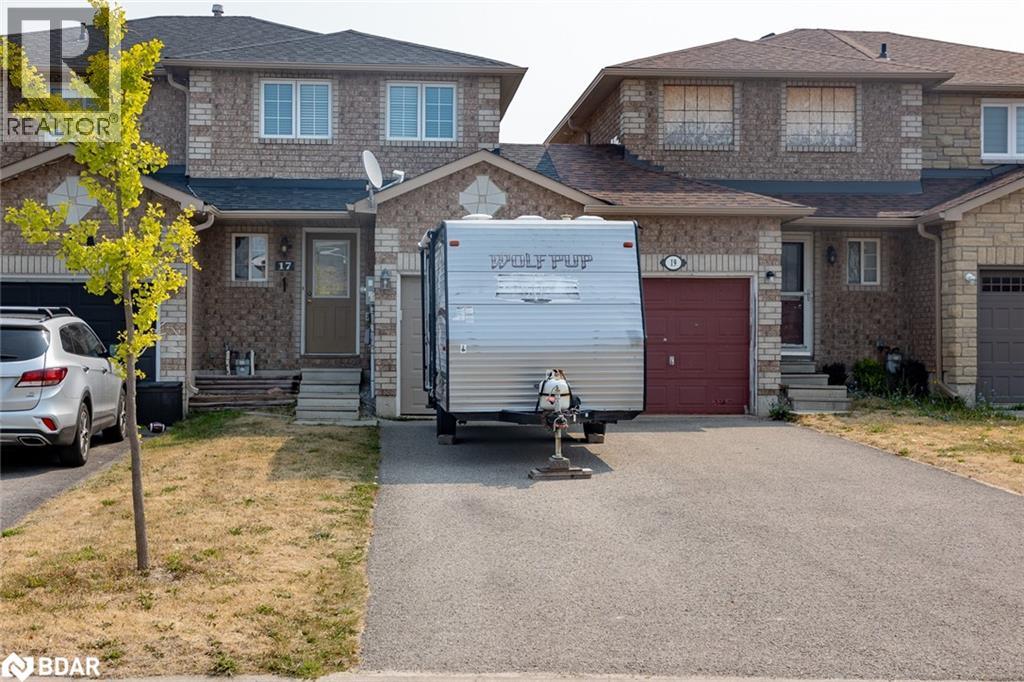 Photo 1 of 17 Majesty Boulevard, Barrie ON