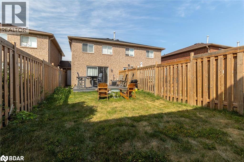 Photo 10 of 17 Majesty Boulevard, Barrie ON