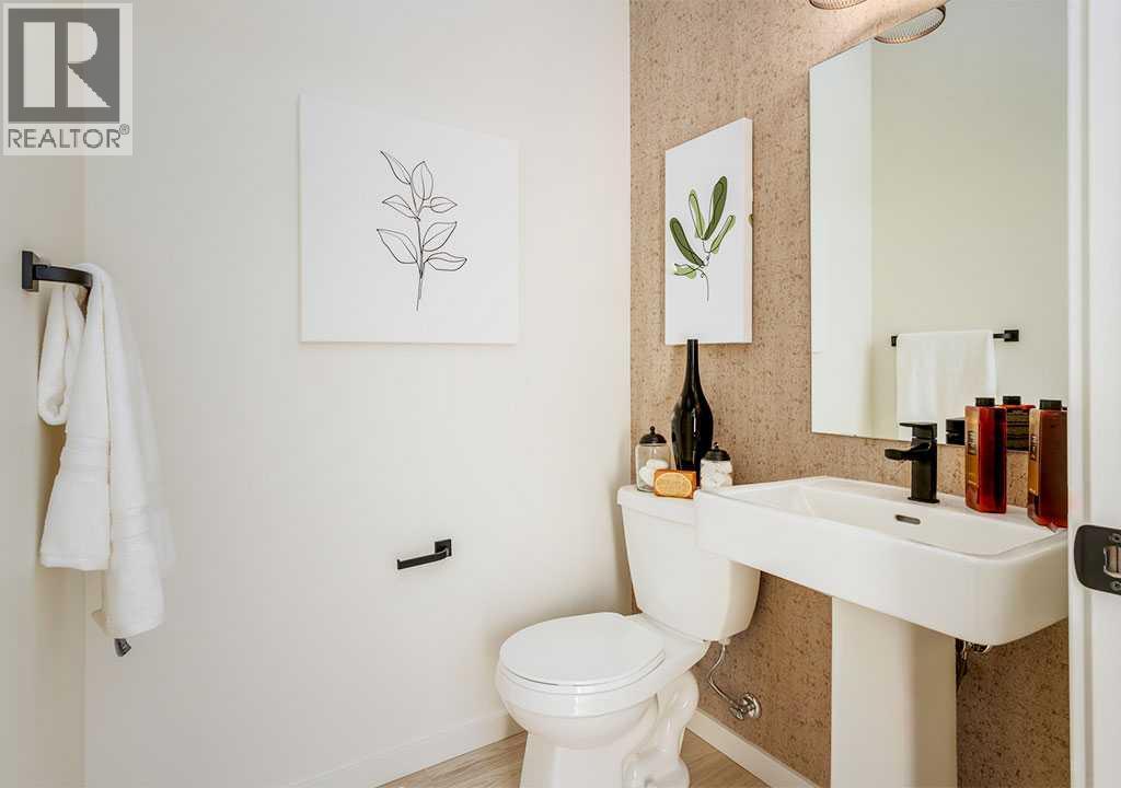Single Family House for Sale in  Starling Boulevard NW Moraine Calgary 