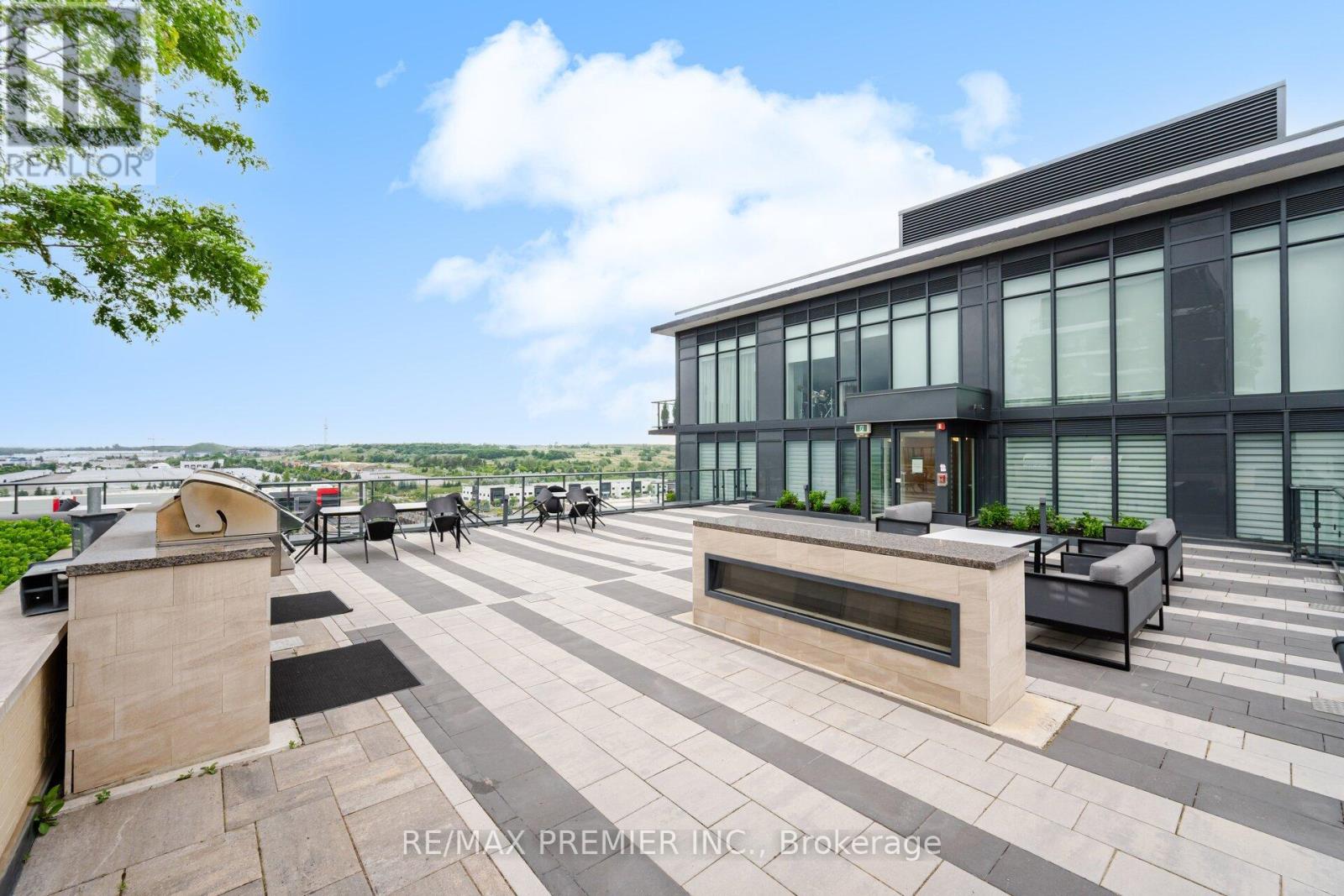 Photo 28 of 317 100 Eagle Rock Way, Vaughan ON
