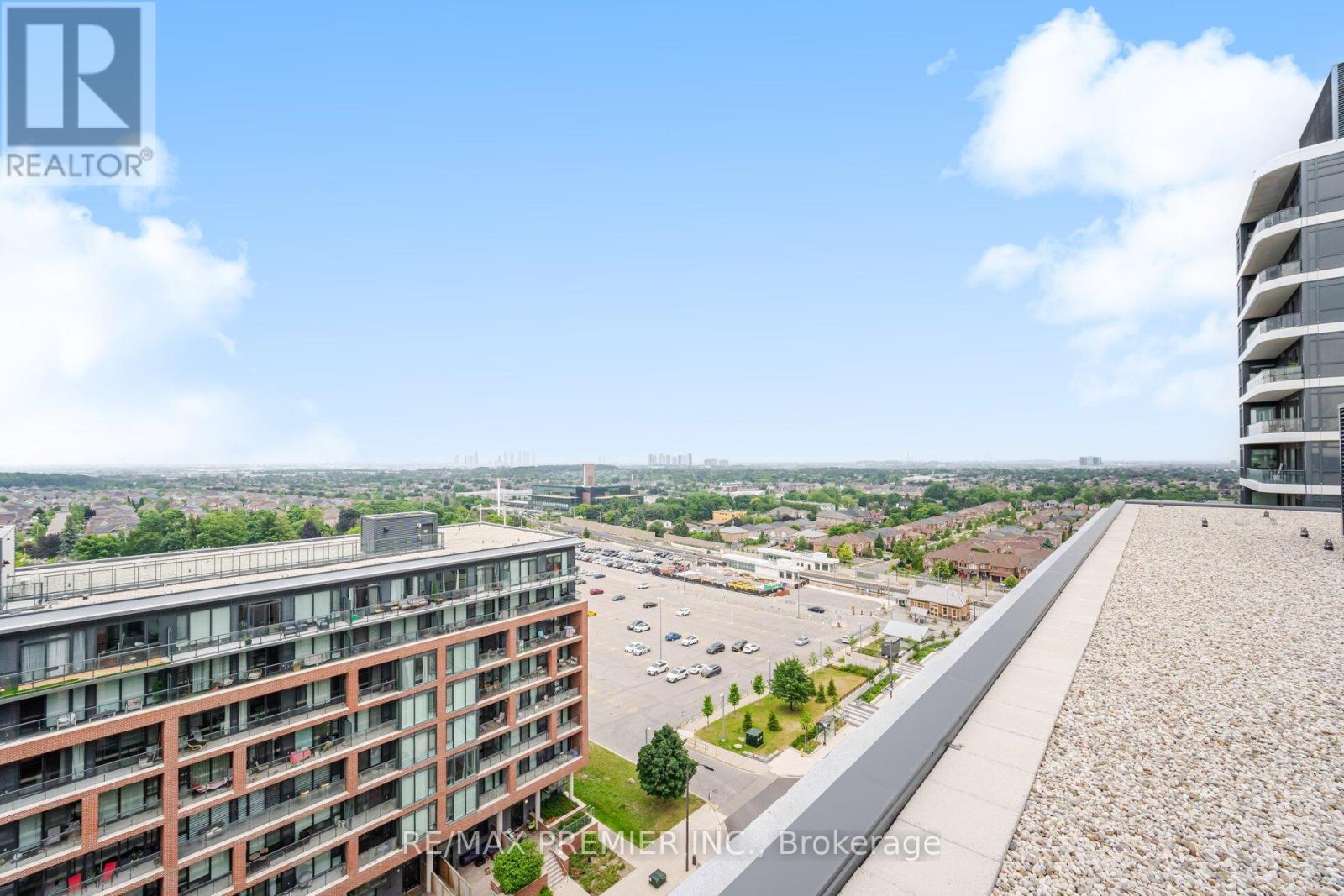 Photo 38 of 317 100 Eagle Rock Way, Vaughan ON