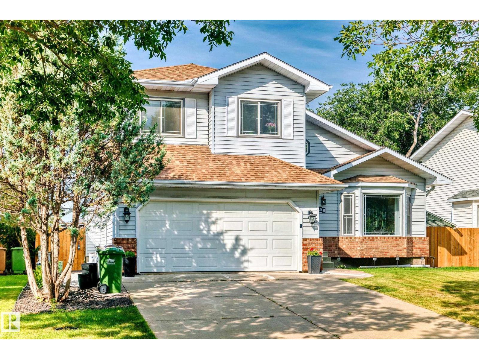 Photo 48 of 38 Deane Cr, St Albert AB