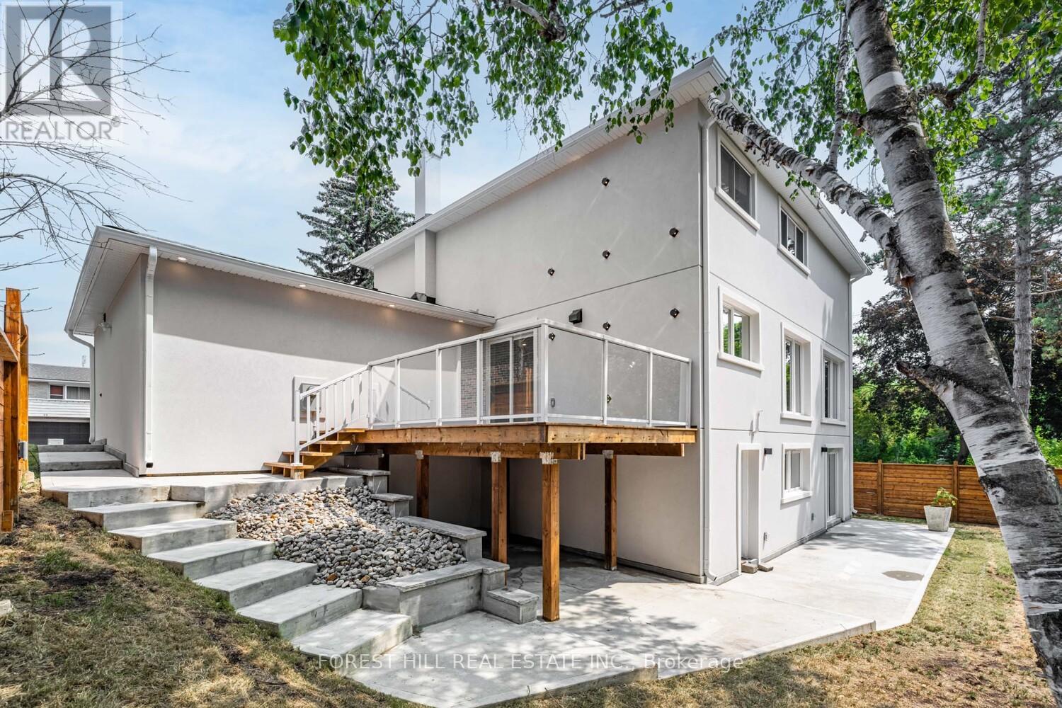 Photo 46 of 43 Thorny Brae Drive, Markham ON