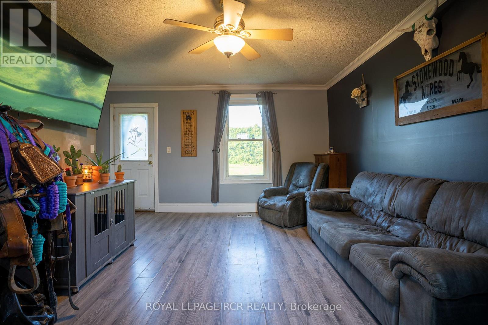 Photo 4 of 2606 Crossland Road, Springwater ON