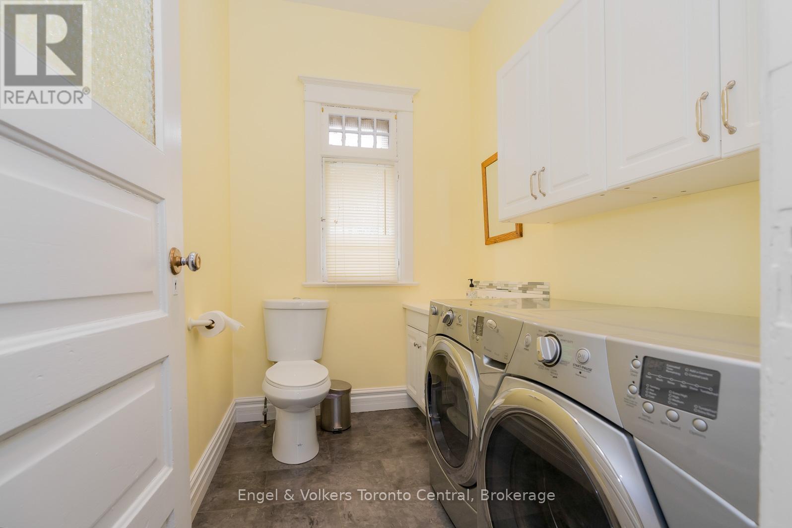 Photo 19 of 299 Napier Street, Collingwood ON