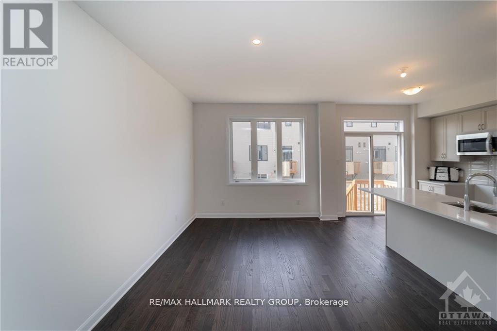 Photo 21 of 758 Jennie Trout Terrace, Ottawa ON