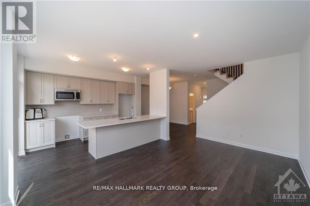 Photo 11 of 758 Jennie Trout Terrace, Ottawa ON