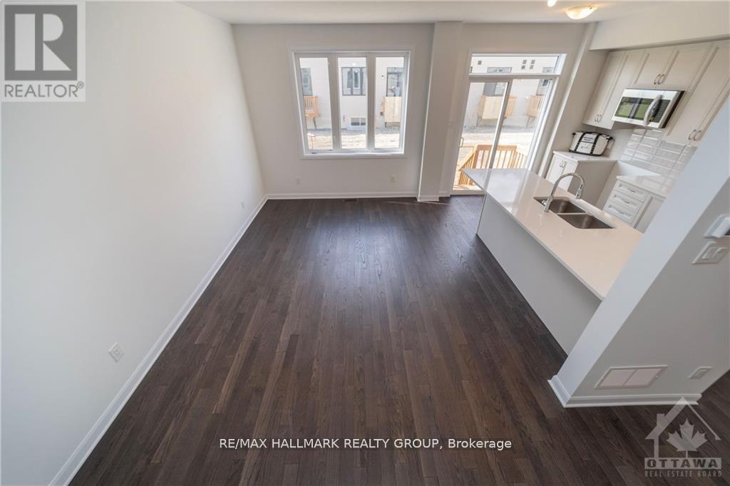 Photo 15 of 758 Jennie Trout Terrace, Ottawa ON