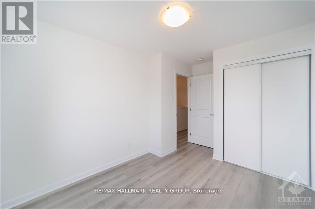 Photo 20 of 758 Jennie Trout Terrace, Ottawa ON