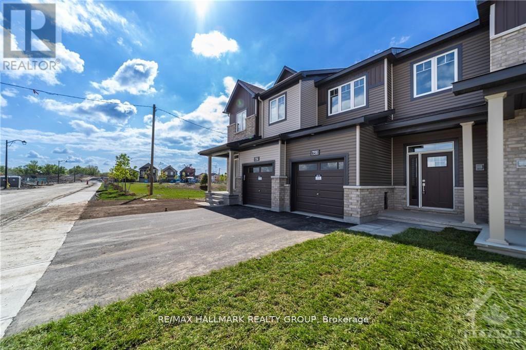 Photo 28 of 758 Jennie Trout Terrace, Ottawa ON