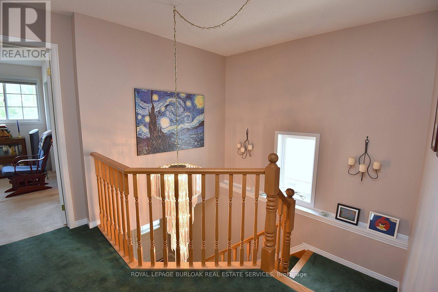Photo 20 of 4002 Jarvis Crescent, Burlington ON