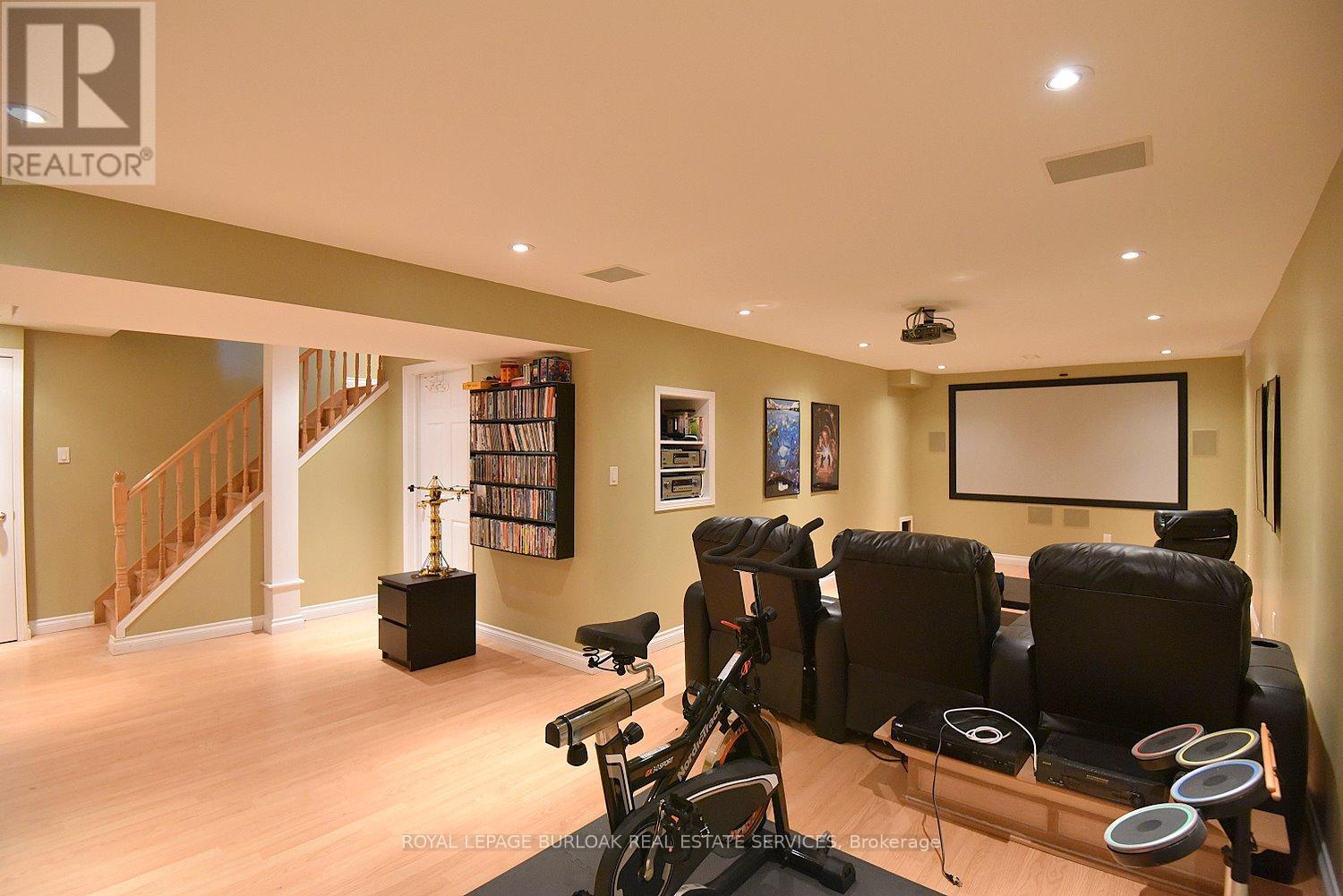 Photo 28 of 4002 Jarvis Crescent, Burlington ON
