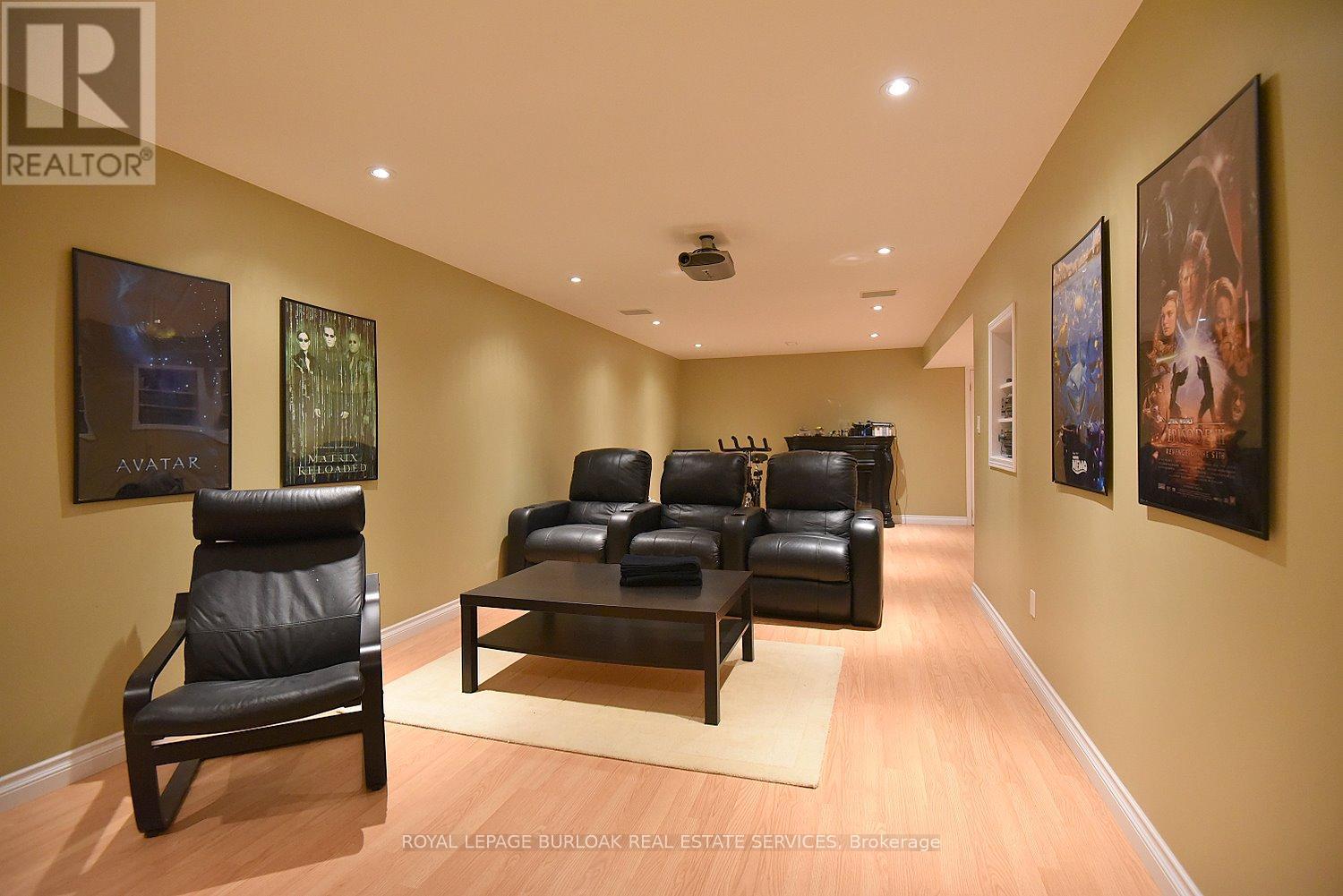 Photo 31 of 4002 Jarvis Crescent, Burlington ON