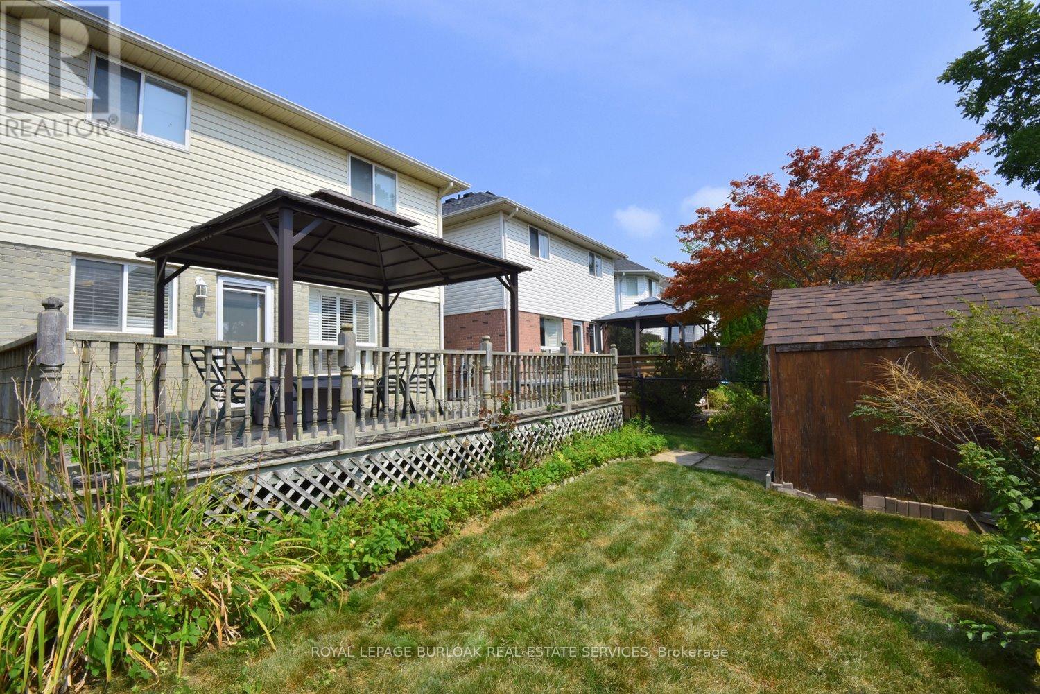 Photo 33 of 4002 Jarvis Crescent, Burlington ON
