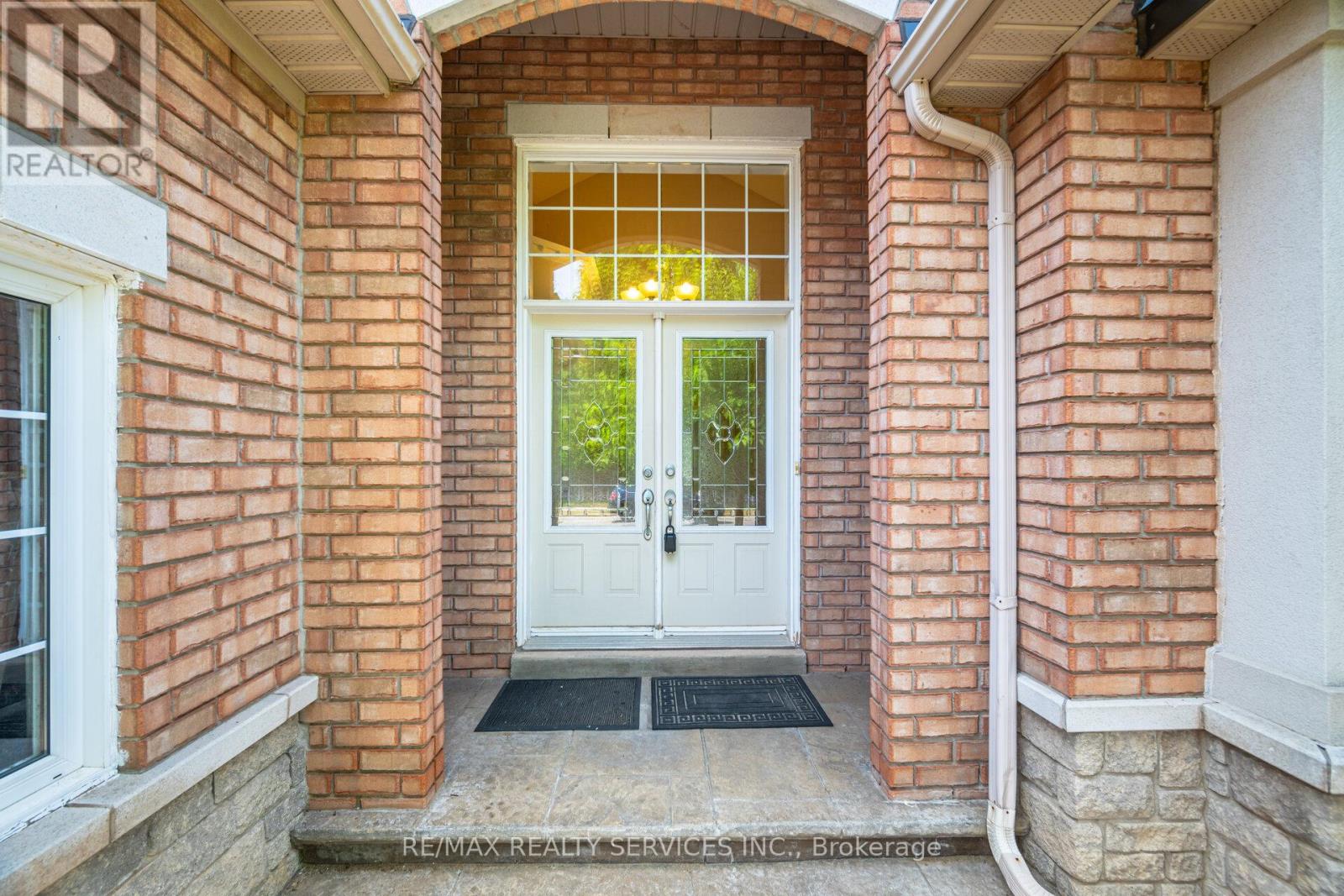 Photo 19 of 2413 Salcome Drive, Oakville ON