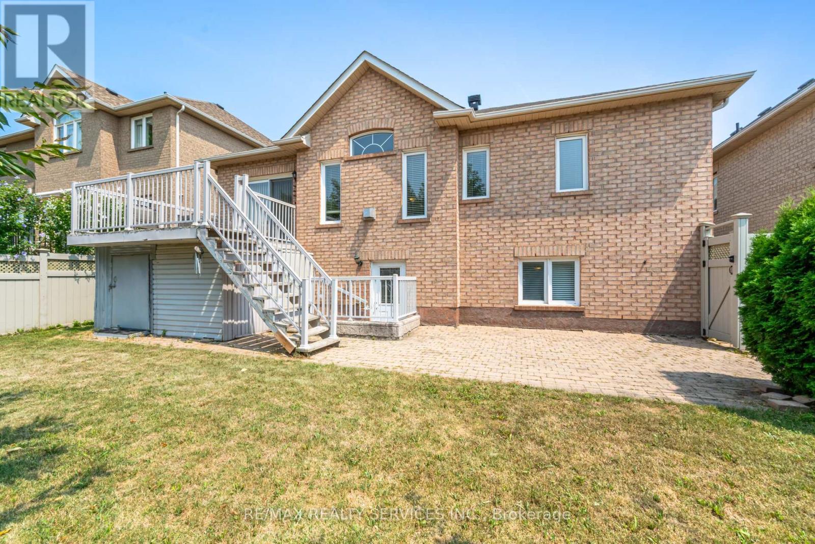Photo 6 of 2413 Salcome Drive, Oakville ON