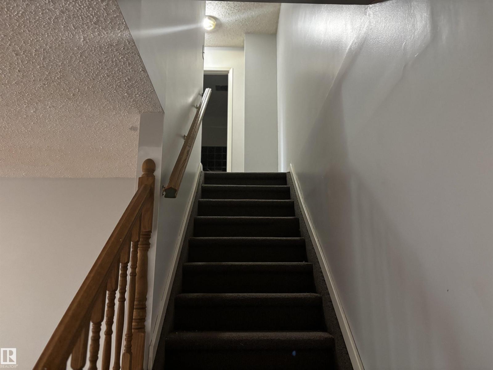 Photo 14 of 5446 144 B Av Nw, Edmonton AB