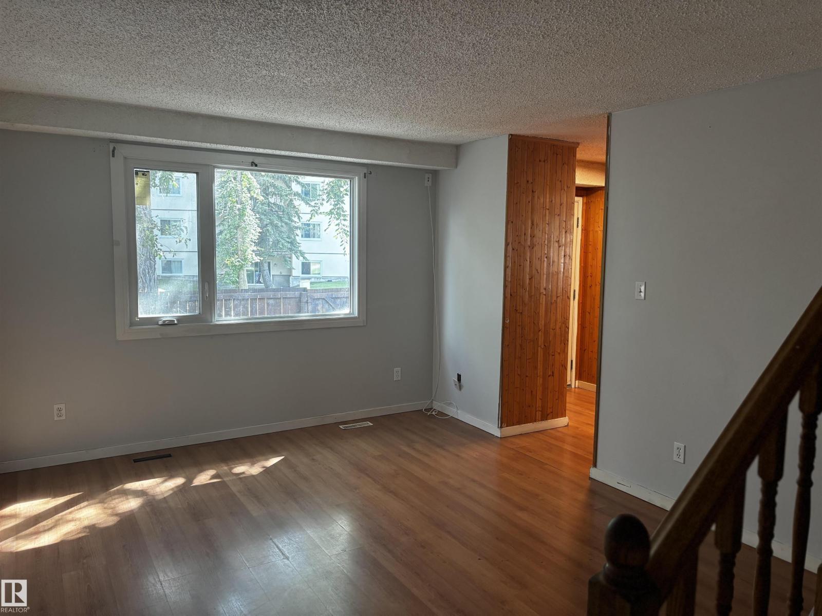 Photo 5 of 5446 144 B Av Nw, Edmonton AB