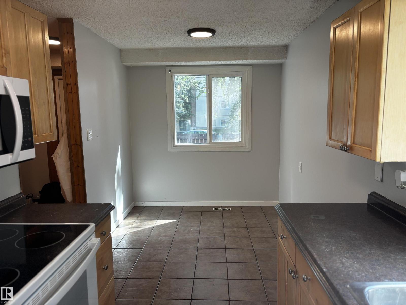Photo 1 of 5446 144 B Av Nw, Edmonton AB