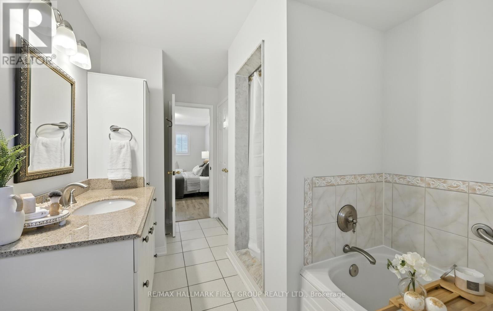 Photo 26 of 15 Ribblesdale Drive, Whitby ON