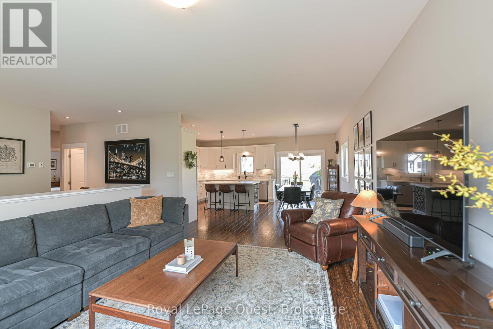 Photo 13 of 6 Millwood Court, Huntsville ON