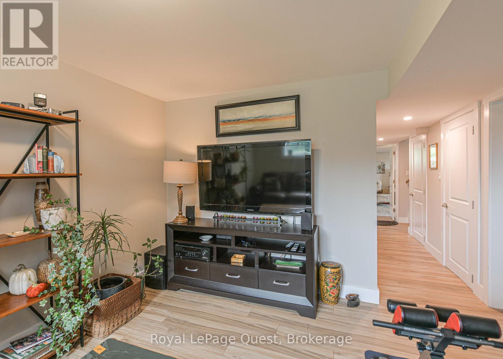 Photo 35 of 6 Millwood Court, Huntsville ON