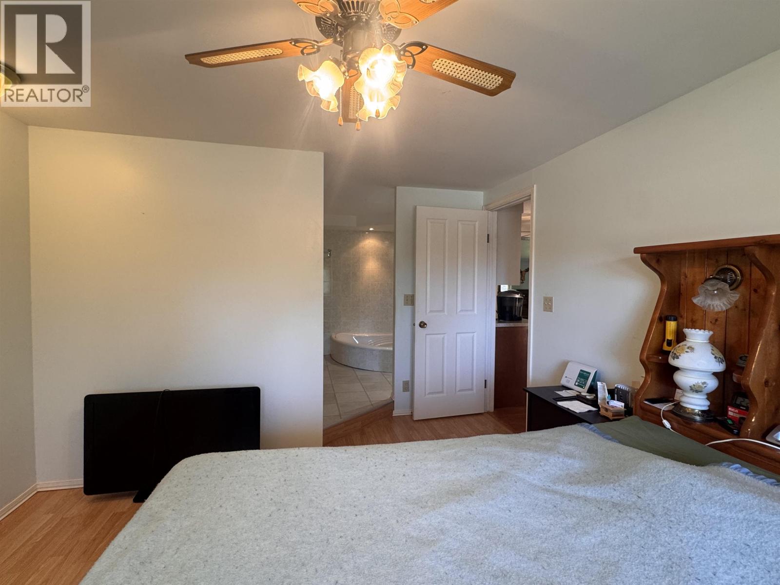 3628 ALDER Avenue, Terrace