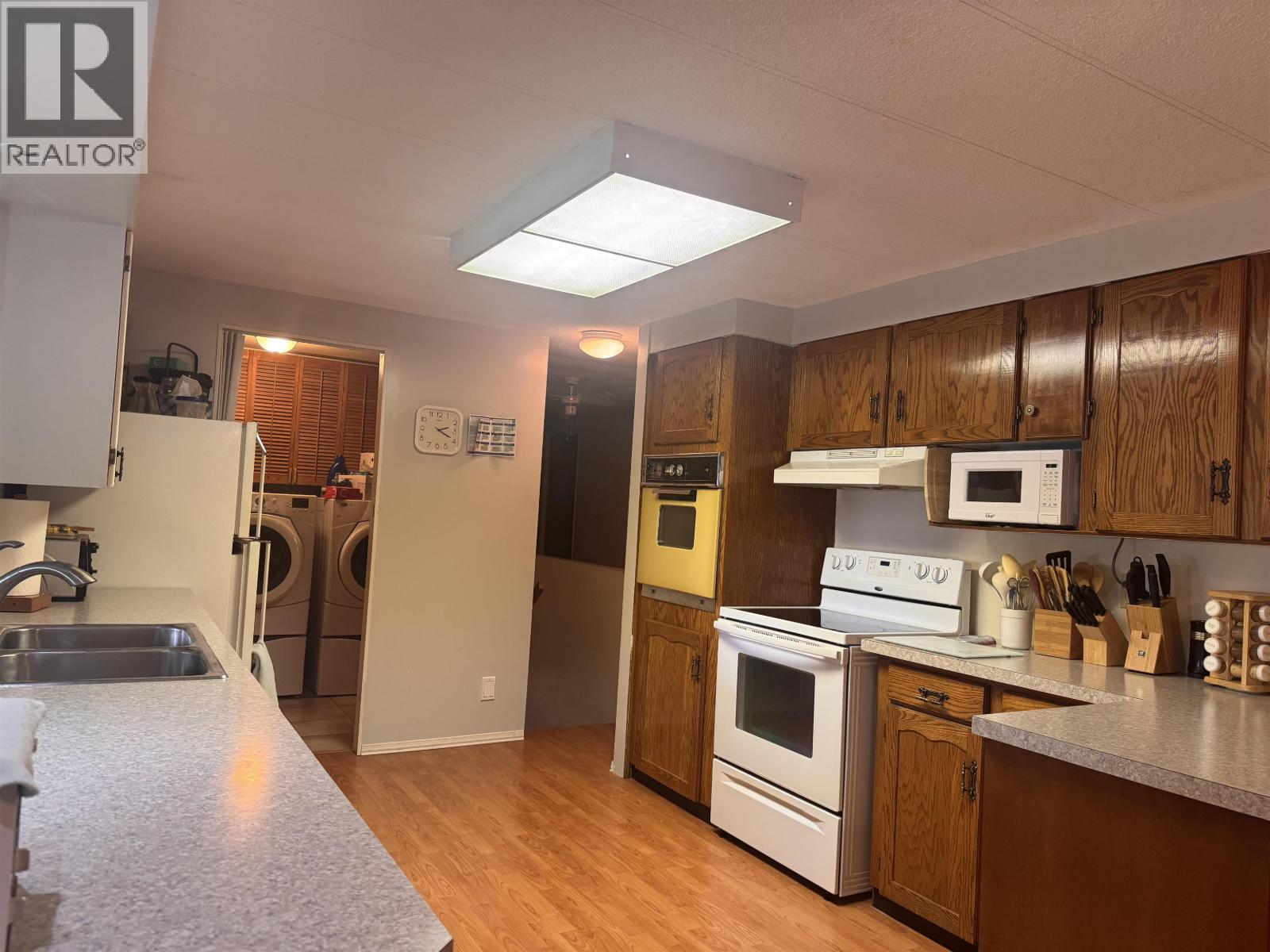 3628 ALDER Avenue, Terrace