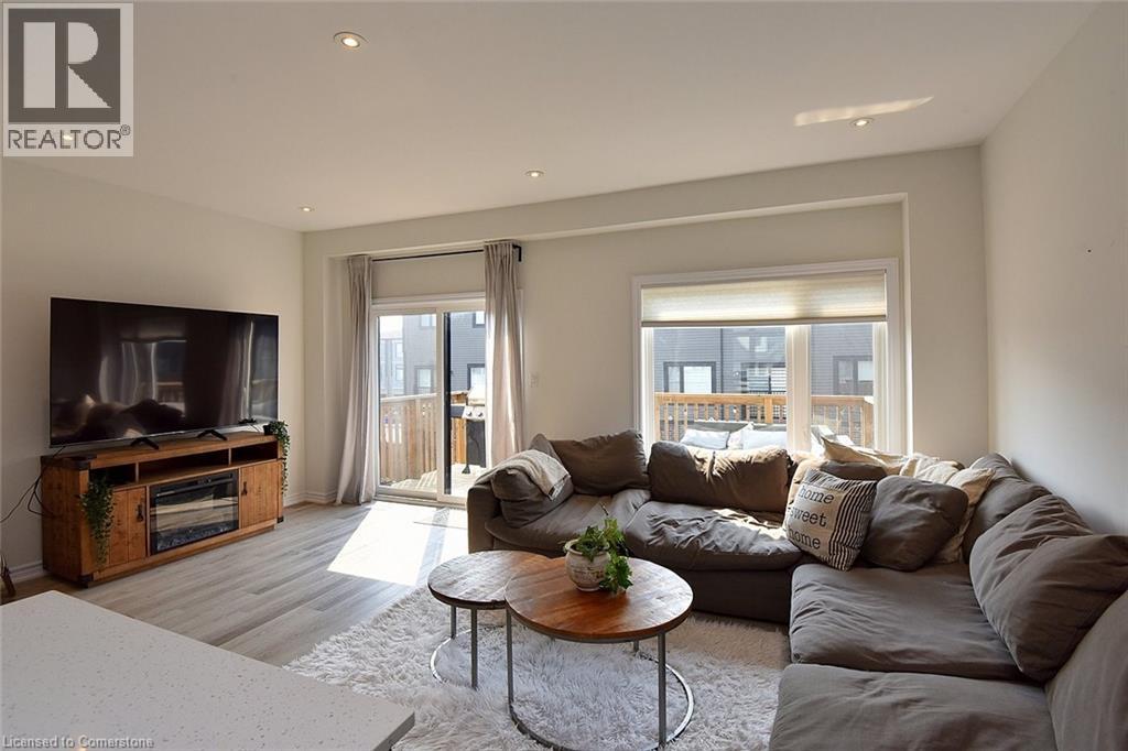 Photo 27 of 54 Capstone Lane, Hamilton ON