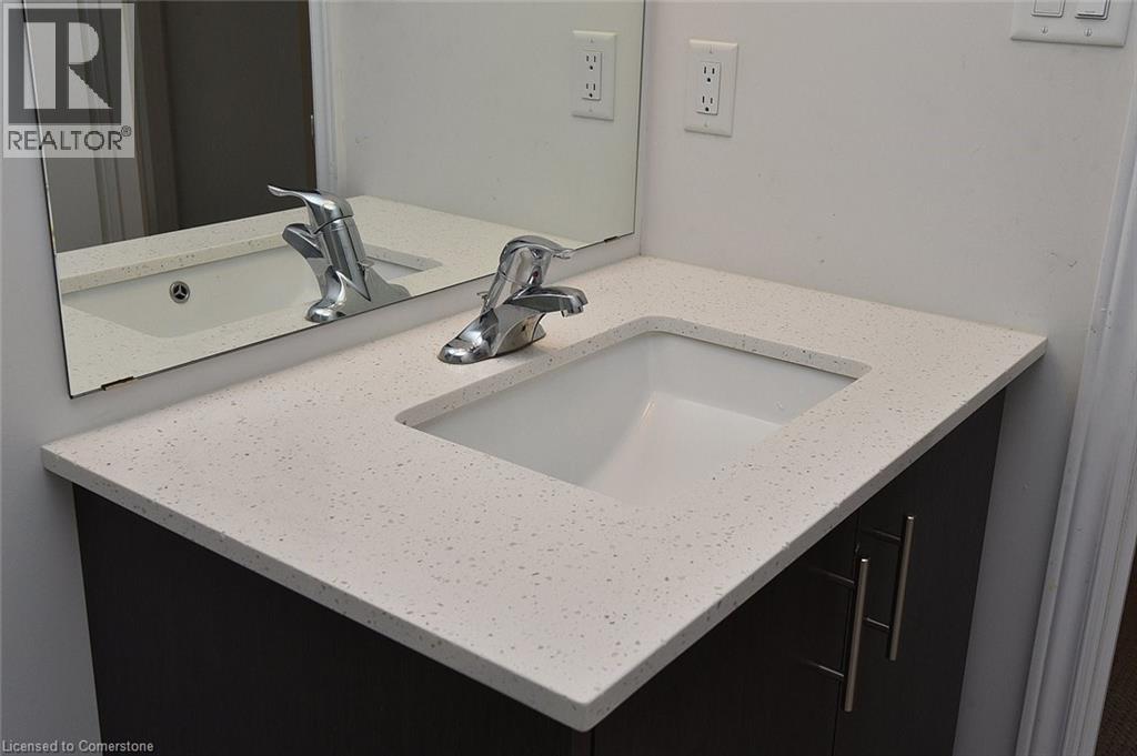 Photo 22 of 54 Capstone Lane, Hamilton ON