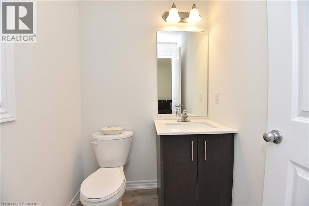 Photo 24 of 54 Capstone Lane, Hamilton ON