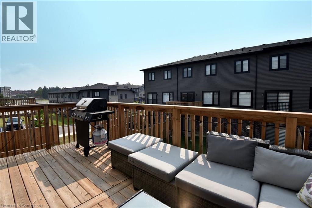 Photo 37 of 54 Capstone Lane, Hamilton ON