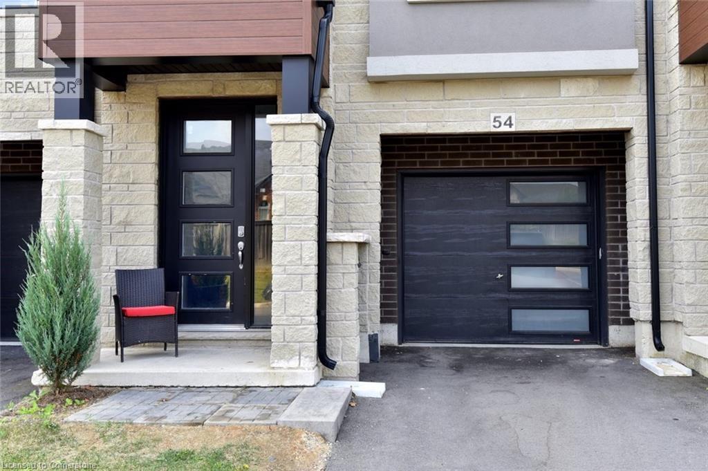 Photo 39 of 54 Capstone Lane, Hamilton ON
