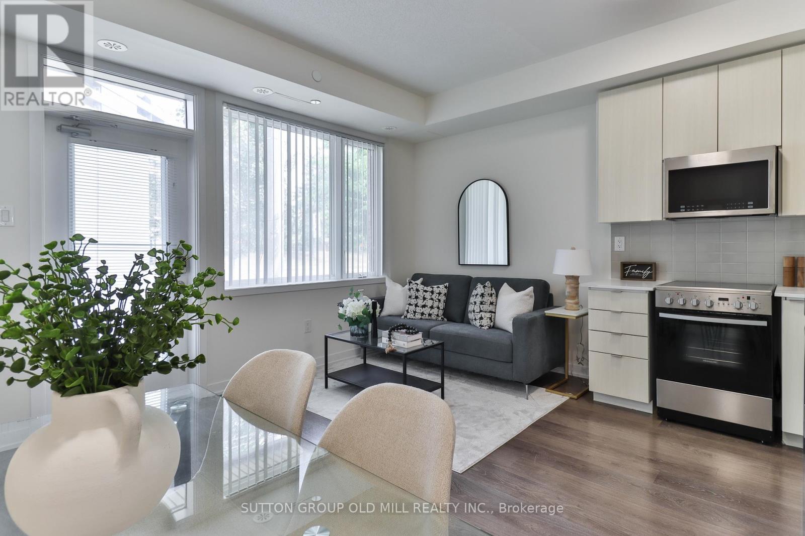 Photo 8 of 103 5155 Sheppard Avenue E, Toronto ON