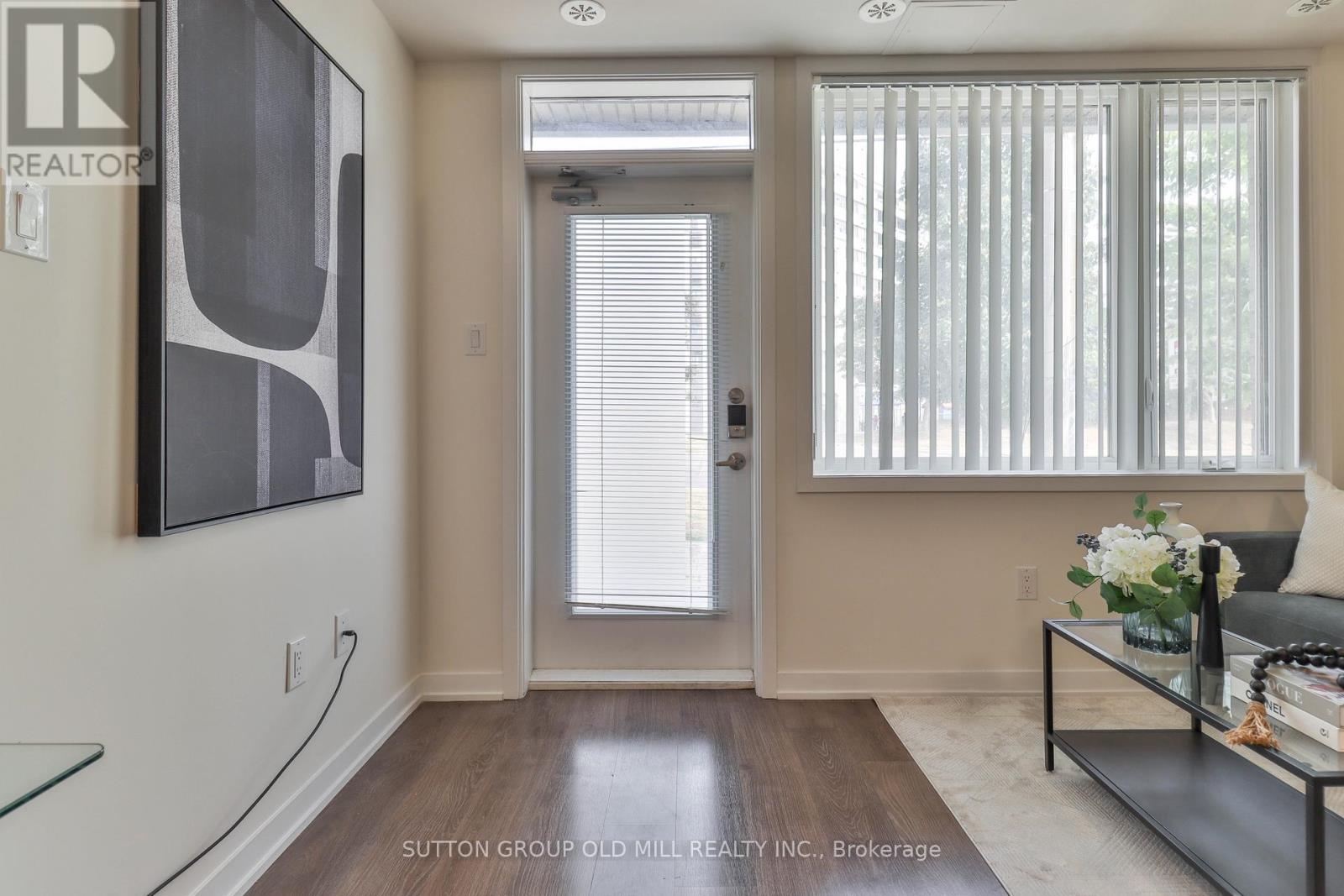 Photo 4 of 103 5155 Sheppard Avenue E, Toronto ON