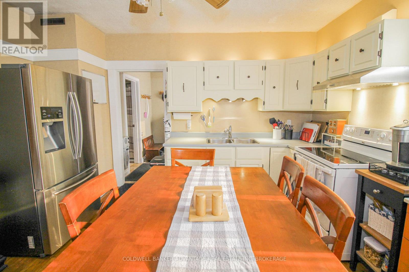 Photo 46 of 1048 Ontario Road, Welland ON