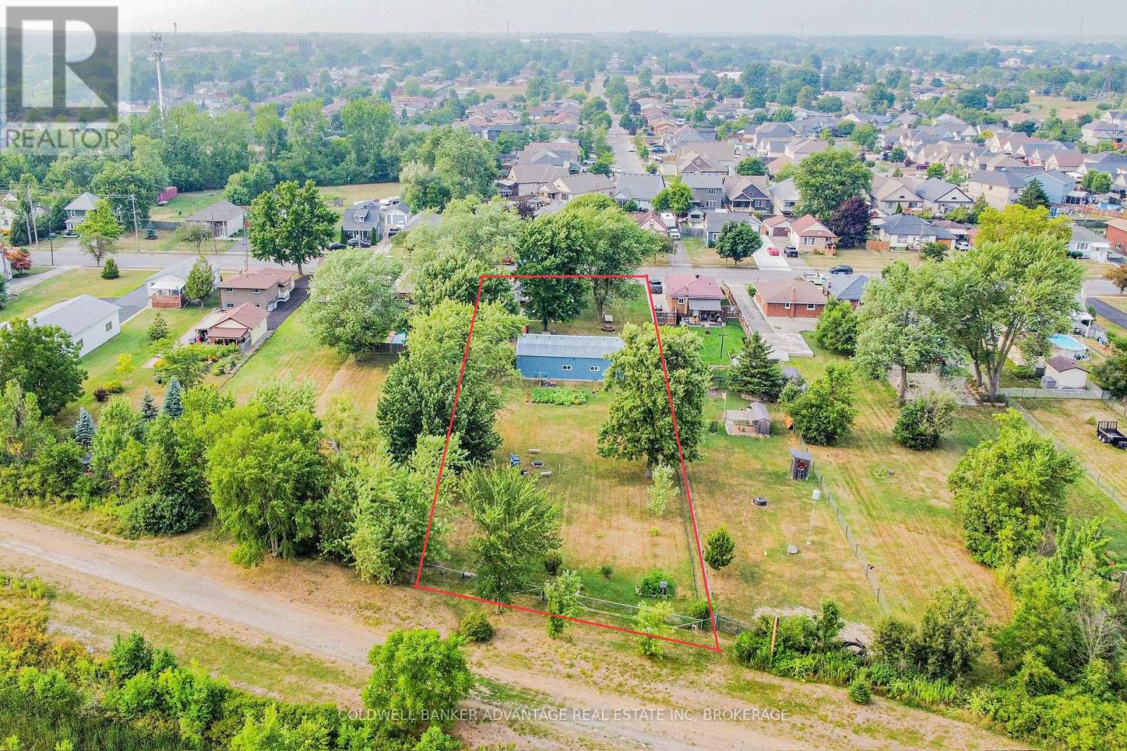 Photo 31 of 1048 Ontario Road, Welland ON