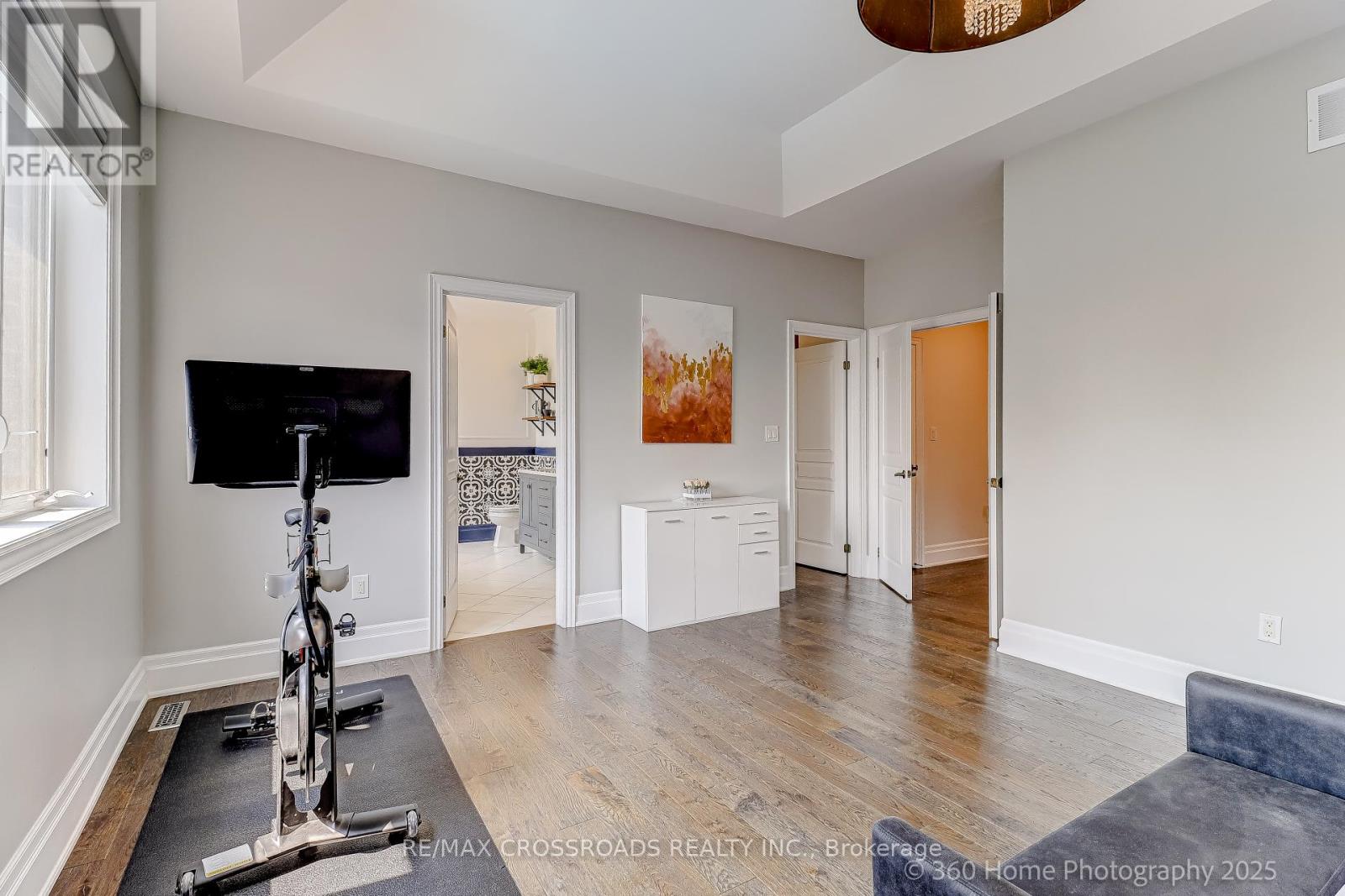 Photo 31 of 6 Prince Michael Court, Caledon ON
