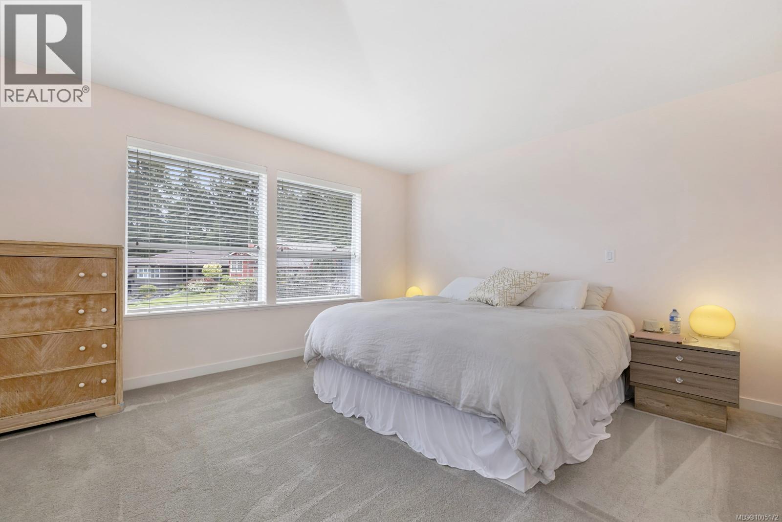 3601 Arbutus Dr N, Cobble Hill