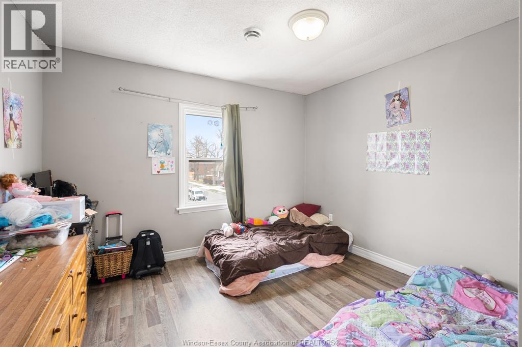 Photo 17 of 1093 1097 Erie Street East, Windsor ON