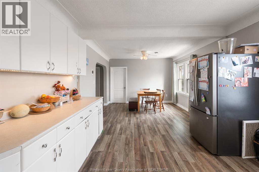 Photo 4 of 1093 1097 Erie Street East, Windsor ON