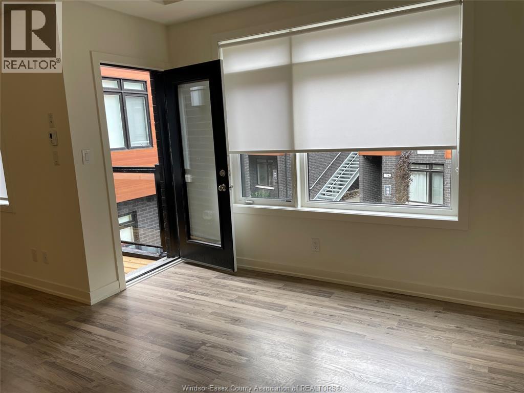 Photo 11 of 370 B Red Maple Road Unit 62, Richmond Hill ON