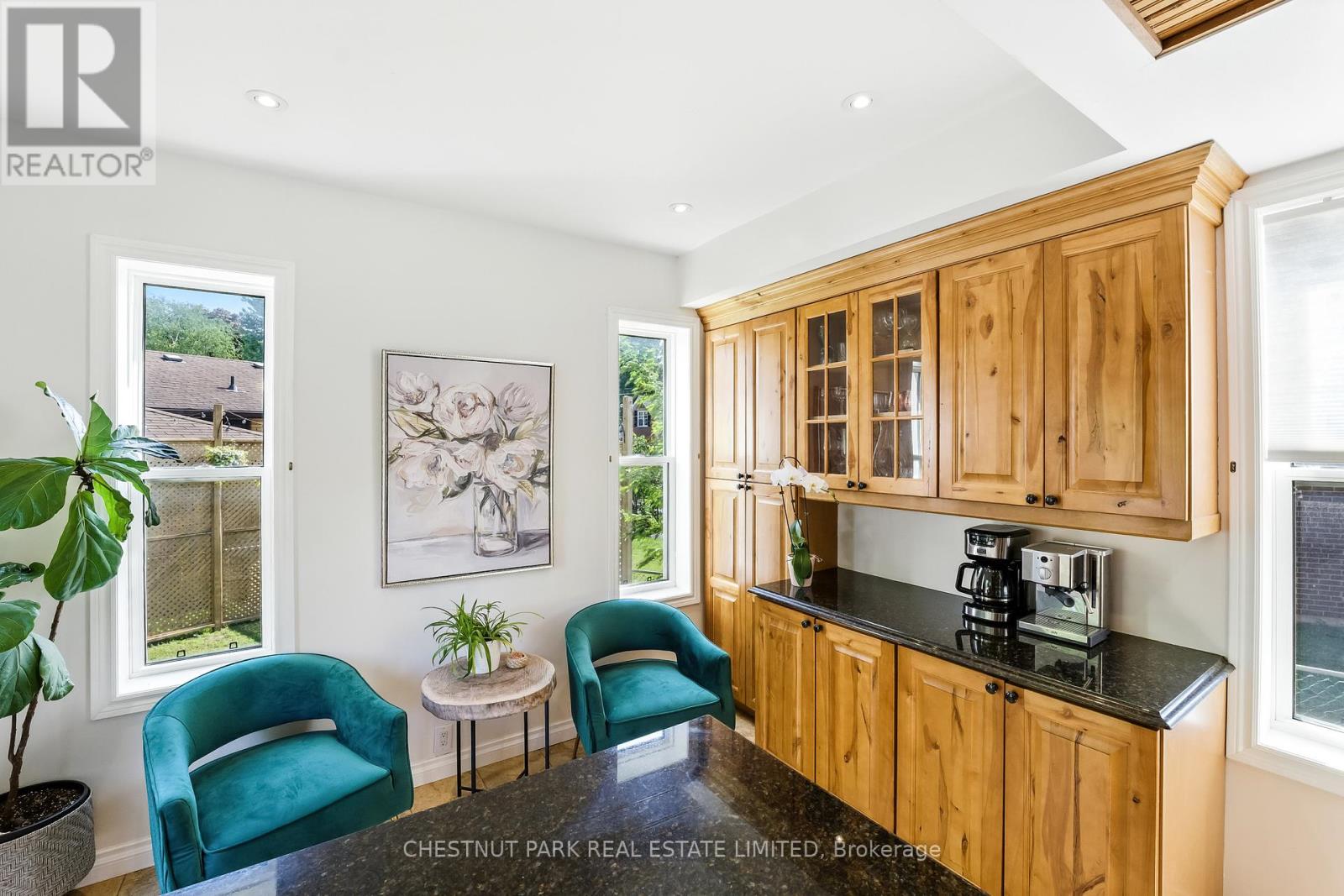 Photo 29 of 98 Reach Street, Uxbridge ON