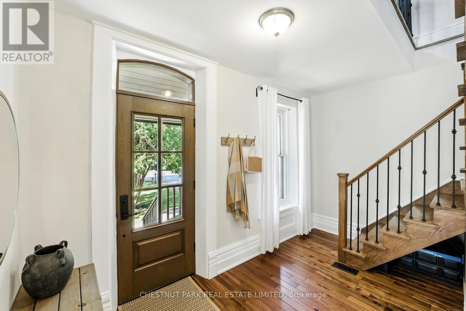 Photo 17 of 98 Reach Street, Uxbridge ON